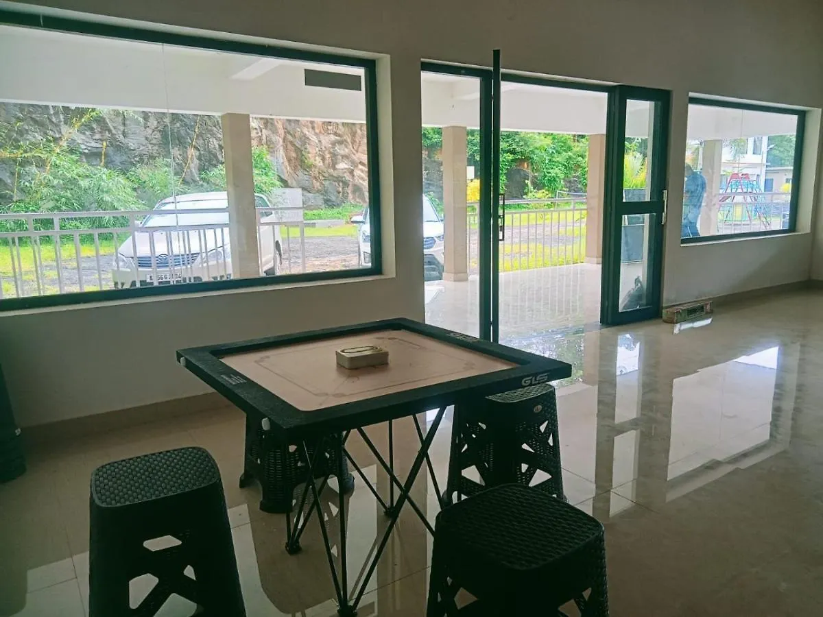 Nilambūr Rockdale Resort 0*,  הודו