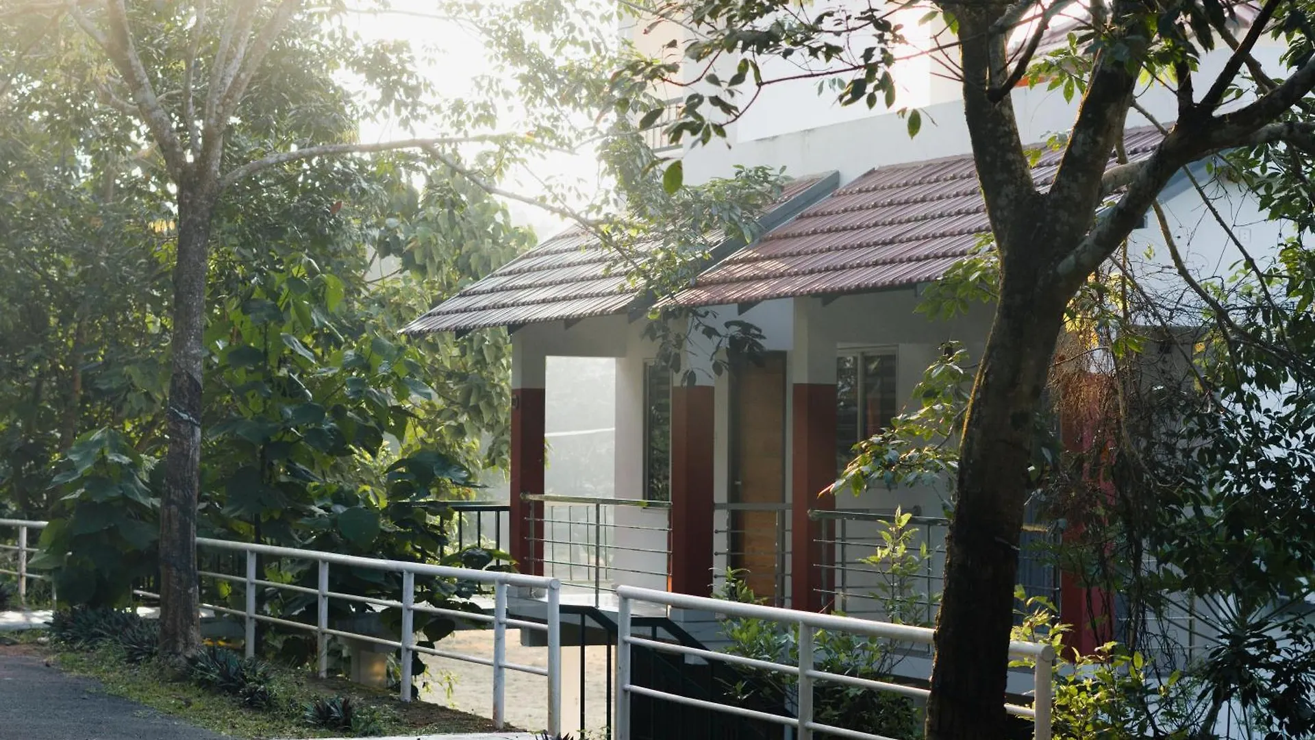 Nilambūr Rockdale Resort הודו